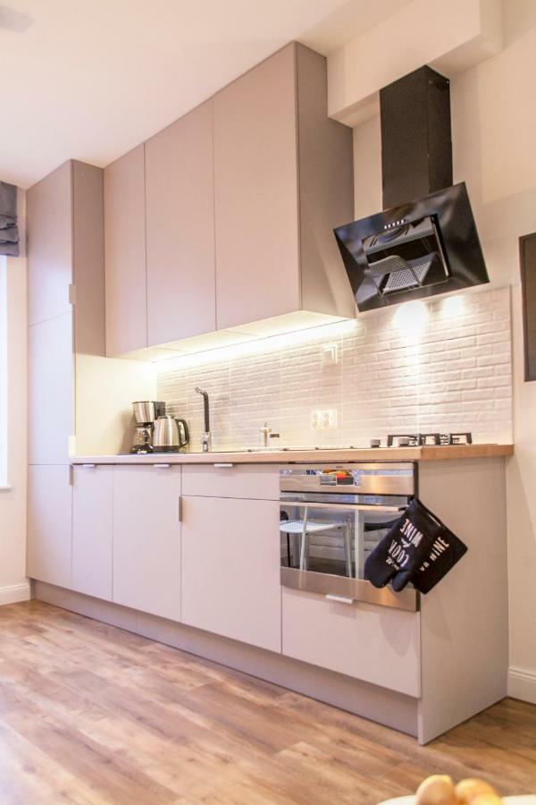 Apartment Family Luxury Comfort Old Town Apartament, 1-8, 2 Sypialnie I Salon, Parking W Cenie Danzig